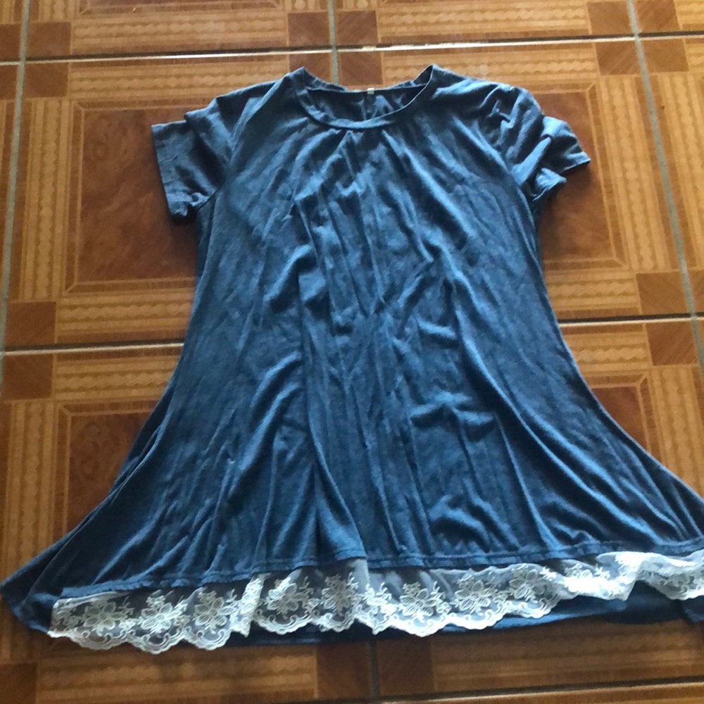 Never worn no tags